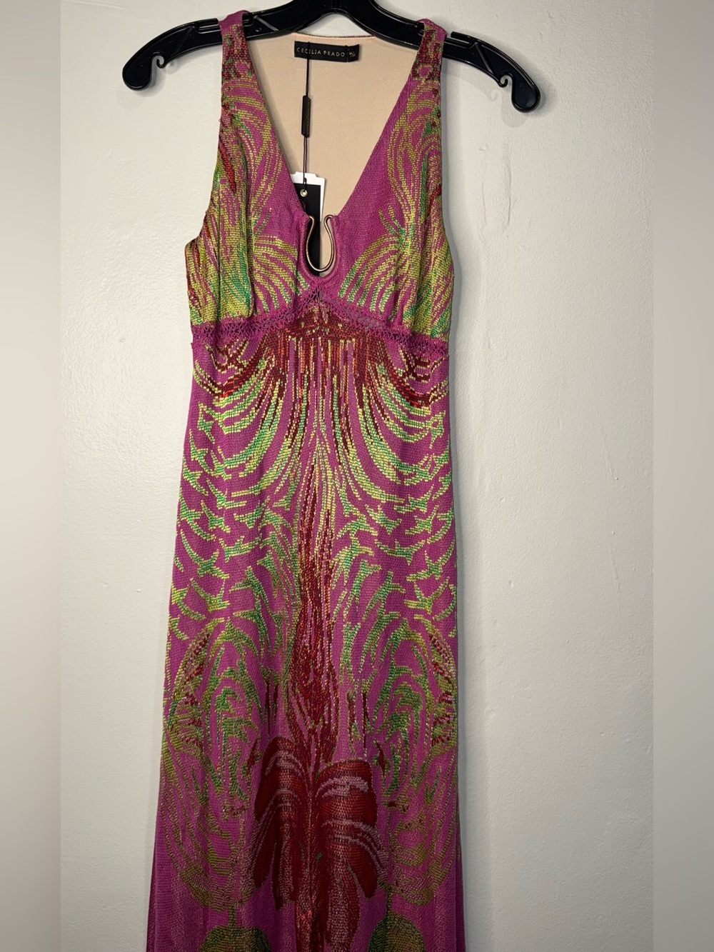 Cecilia Prado Sleeveless Fuchsia Maxi Dress with Tropical Beaded Motif - Picture 9 of 16